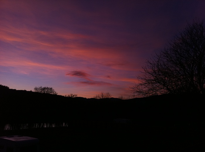Sunset_at_Riverside_-_really_beautiful_colours.jpg